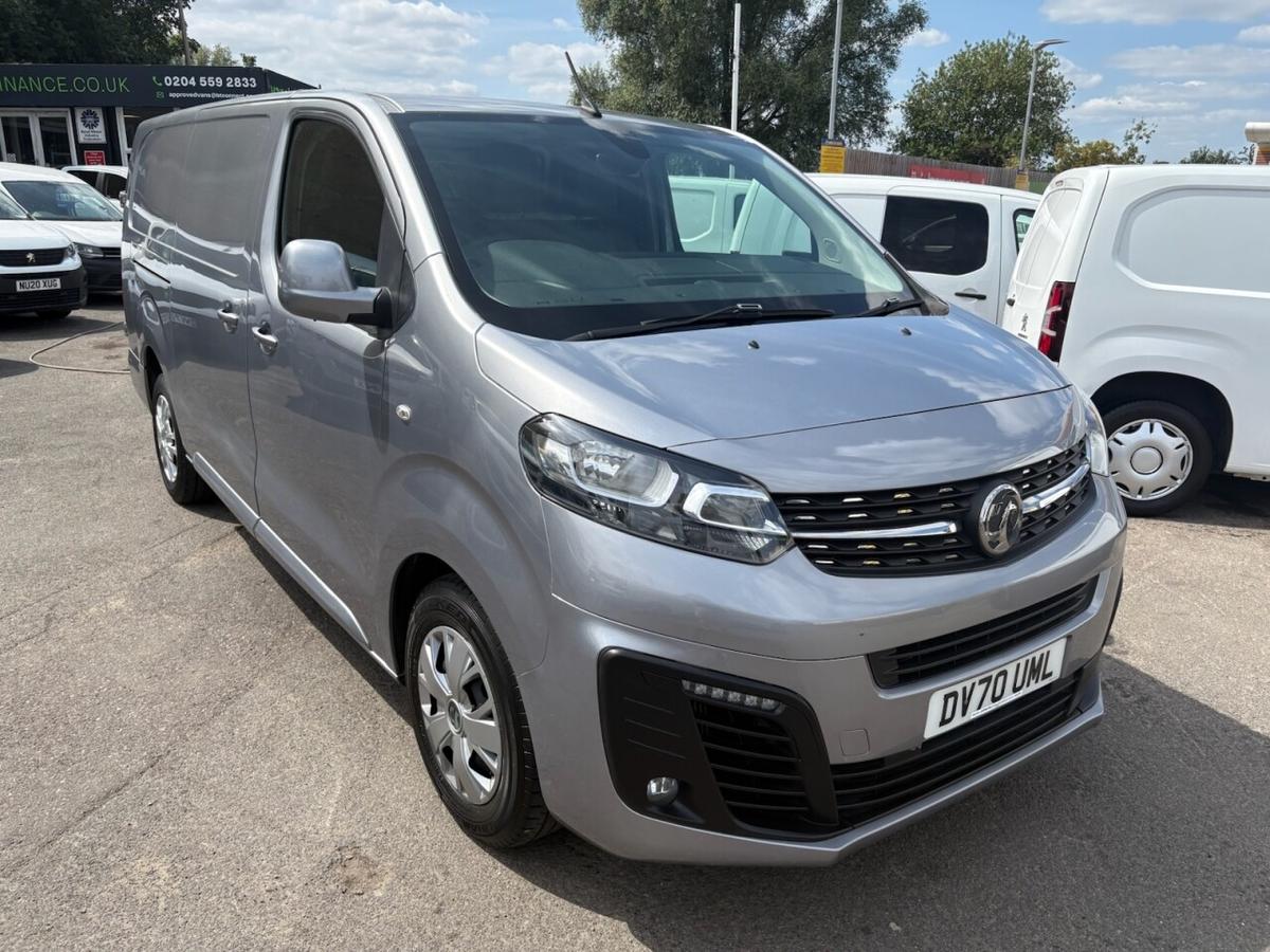 Check out this Vauxhall Vivaro 2020 Diesel Manual