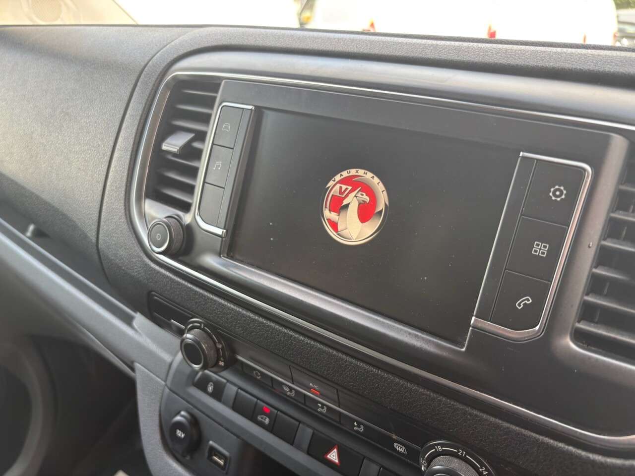 2020 VAUXHALL VIVARO 2020 VAUXHALL VIVARO