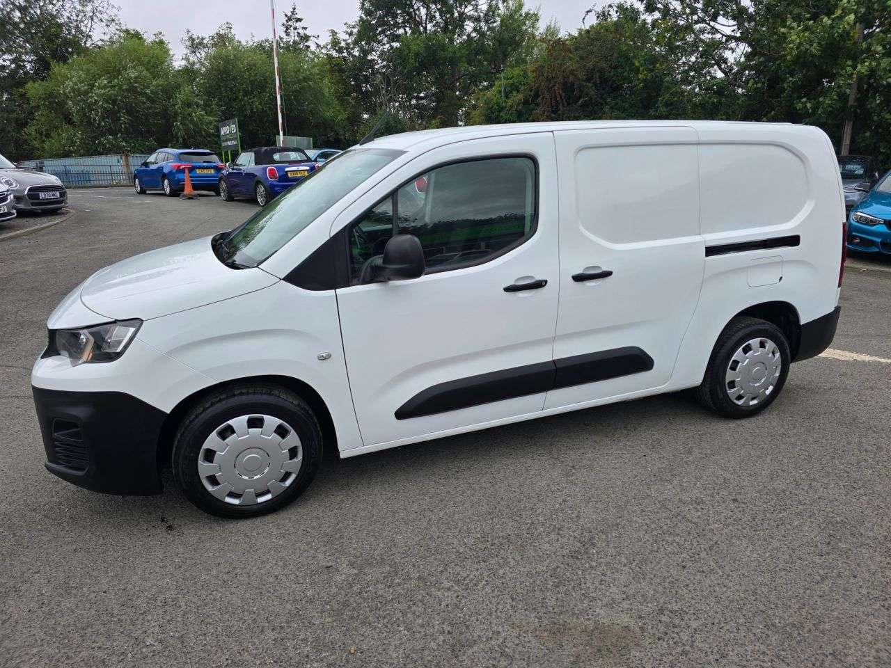 2021 PEUGEOT PARTNER 2021 PEUGEOT PARTNER