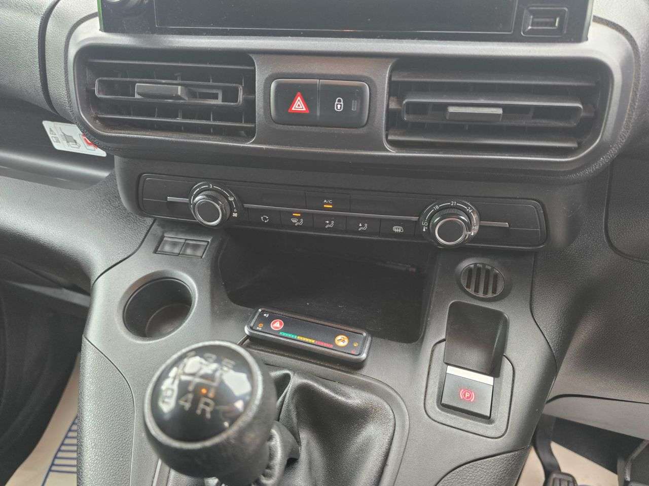 2021 PEUGEOT PARTNER 2021 PEUGEOT PARTNER