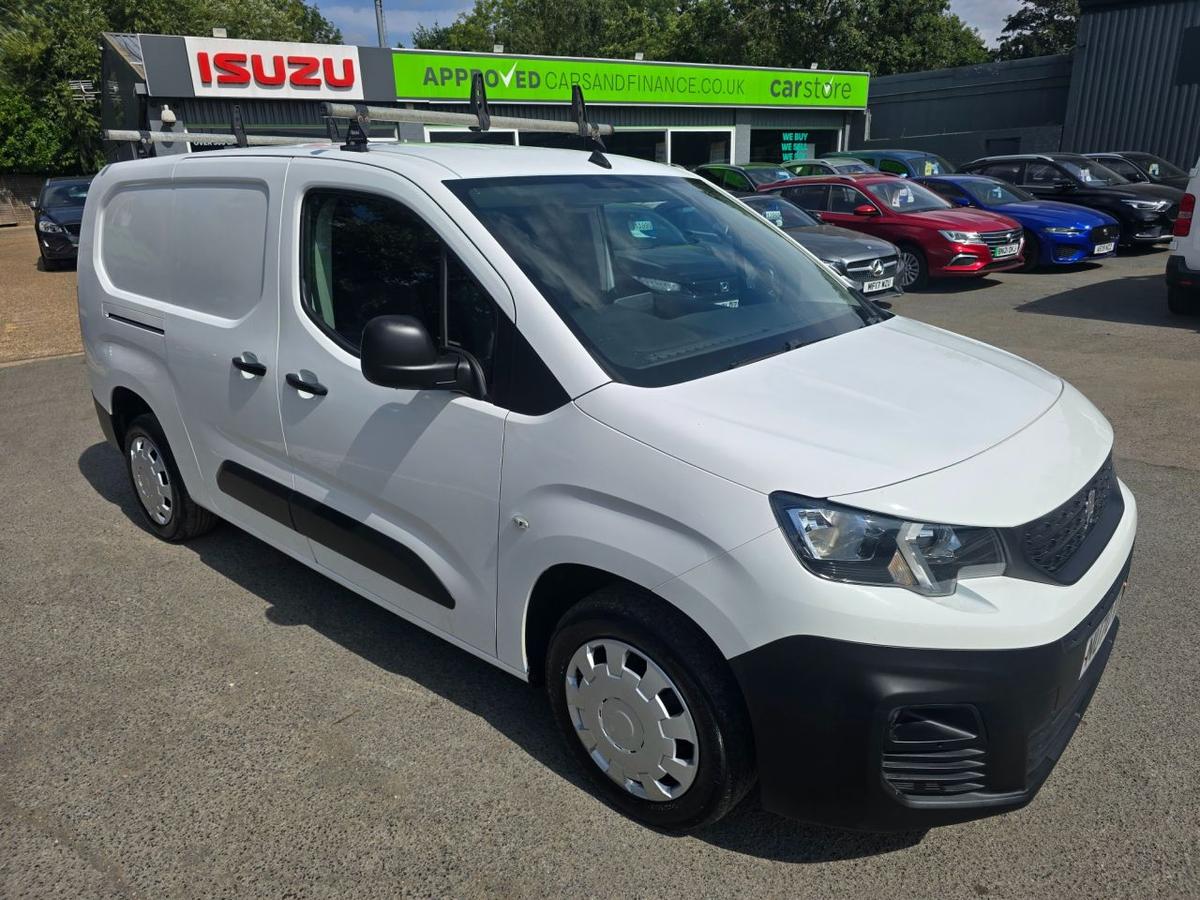 Check out this Peugeot Partner 2020 Diesel Manual