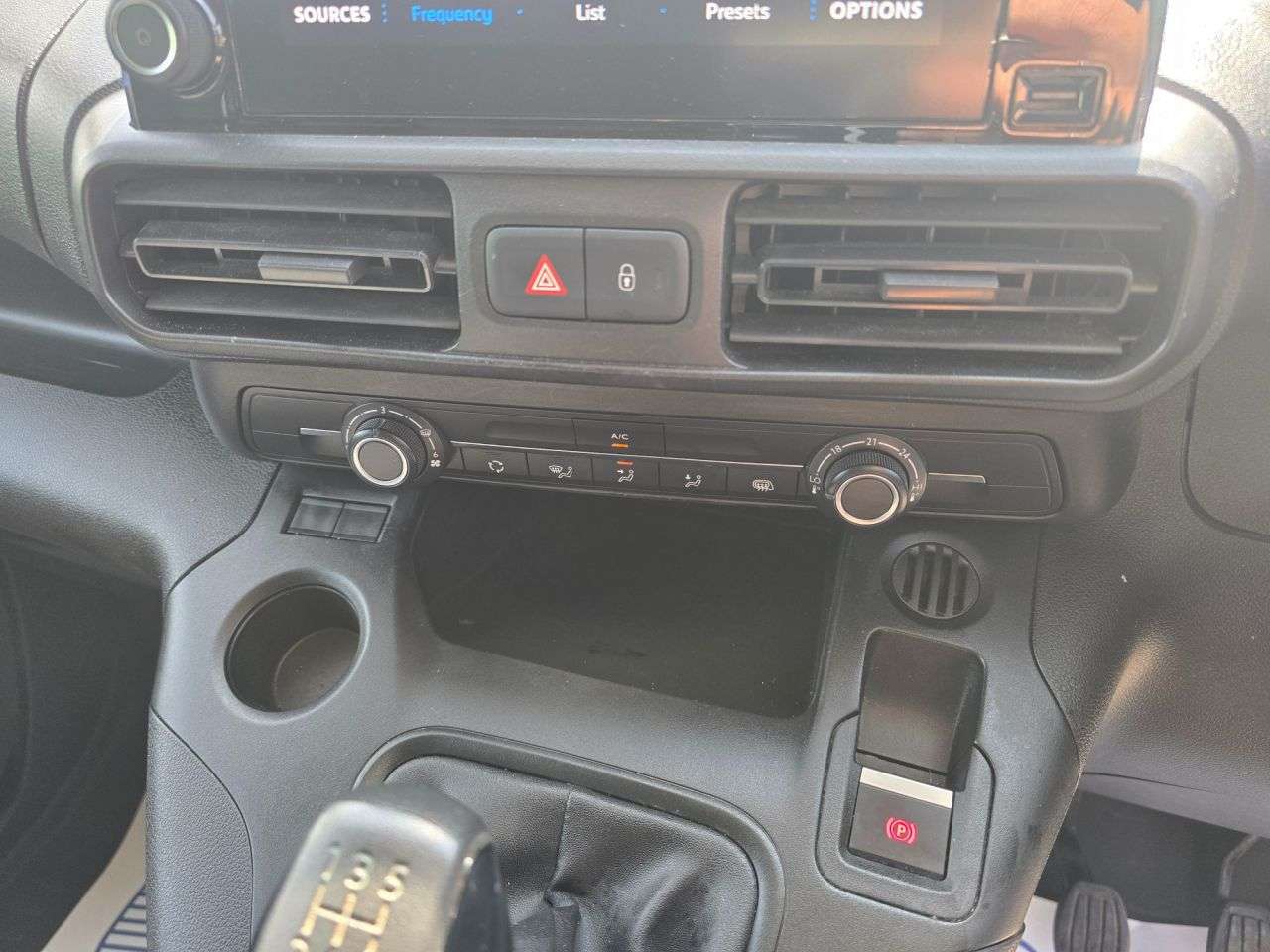 2020 PEUGEOT PARTNER 2020 PEUGEOT PARTNER