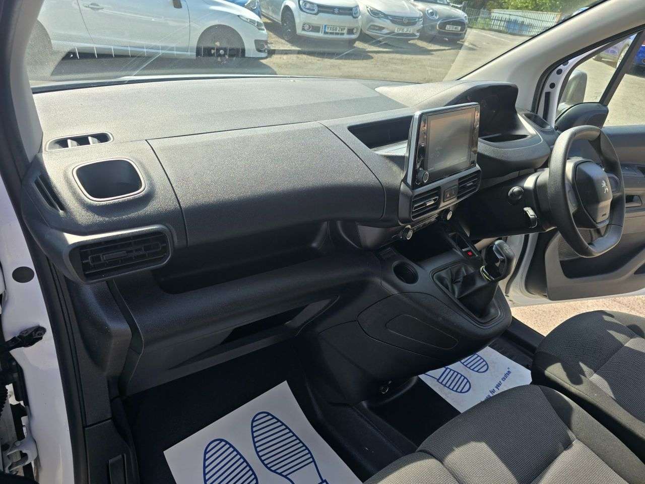 2020 PEUGEOT PARTNER 2020 PEUGEOT PARTNER