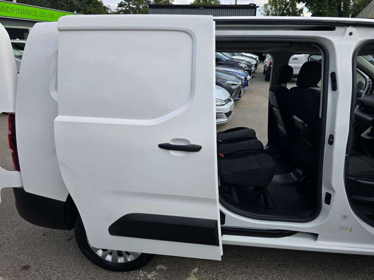 2020 PEUGEOT PARTNER 2020 PEUGEOT PARTNER