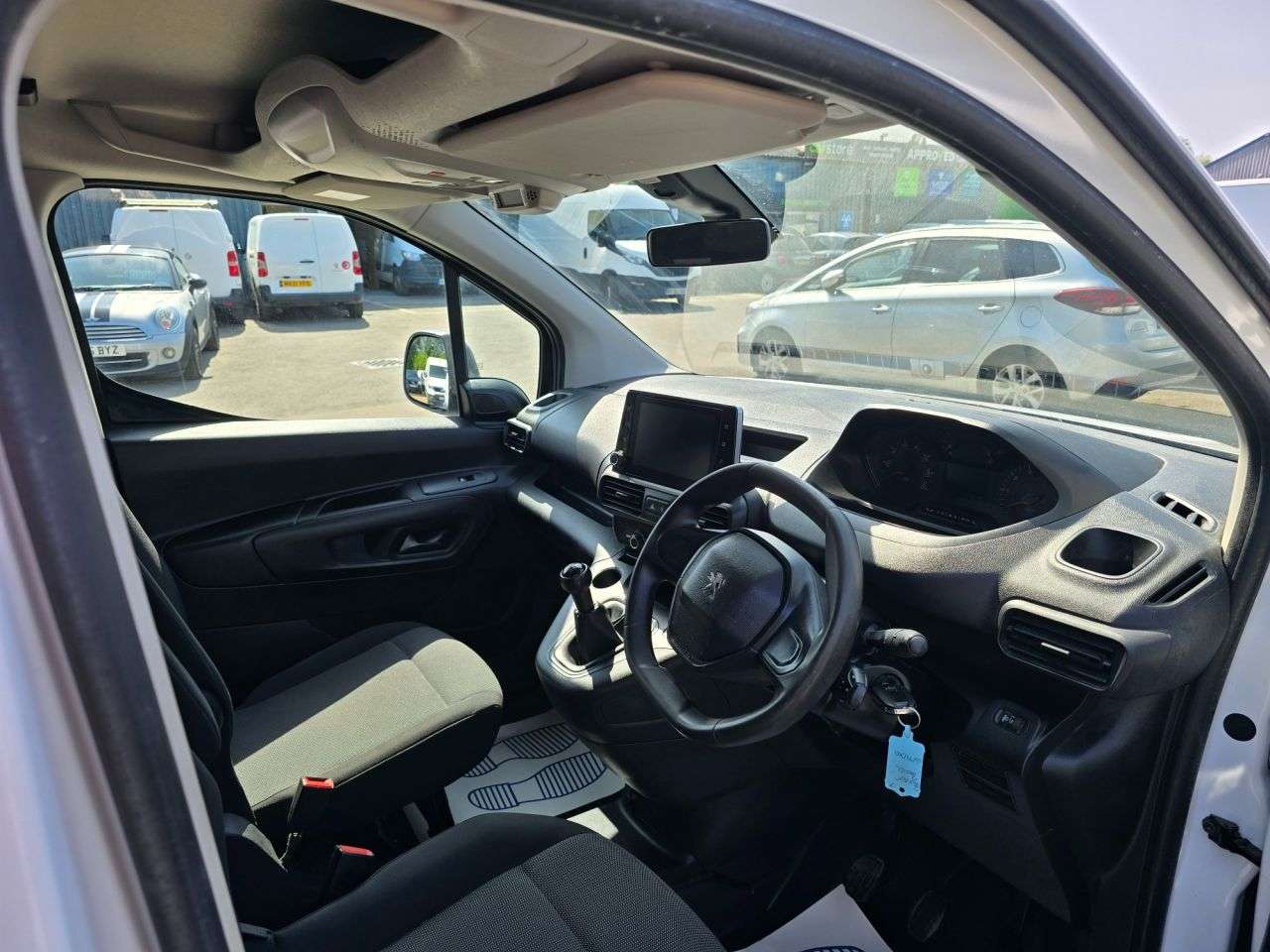 2021 PEUGEOT PARTNER 2021 PEUGEOT PARTNER