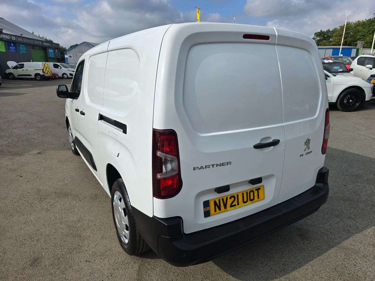 2021 PEUGEOT PARTNER 2021 PEUGEOT PARTNER