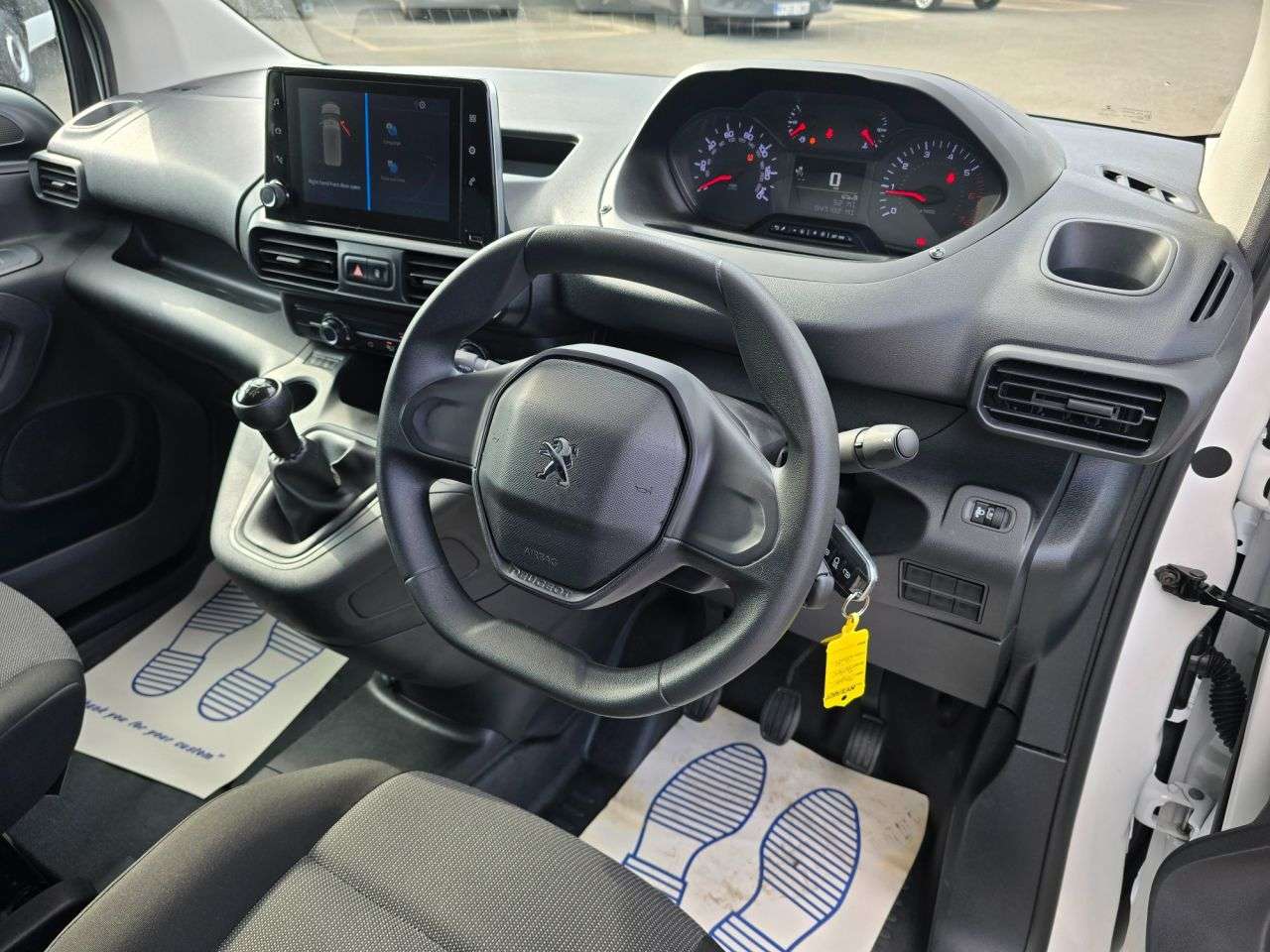 2021 PEUGEOT PARTNER 2021 PEUGEOT PARTNER