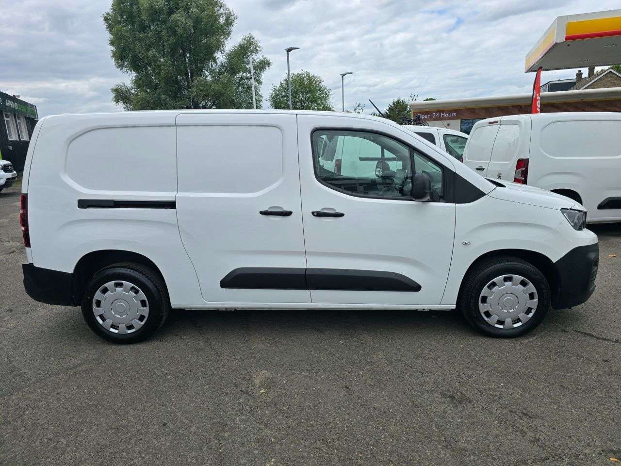 2021 PEUGEOT PARTNER 2021 PEUGEOT PARTNER