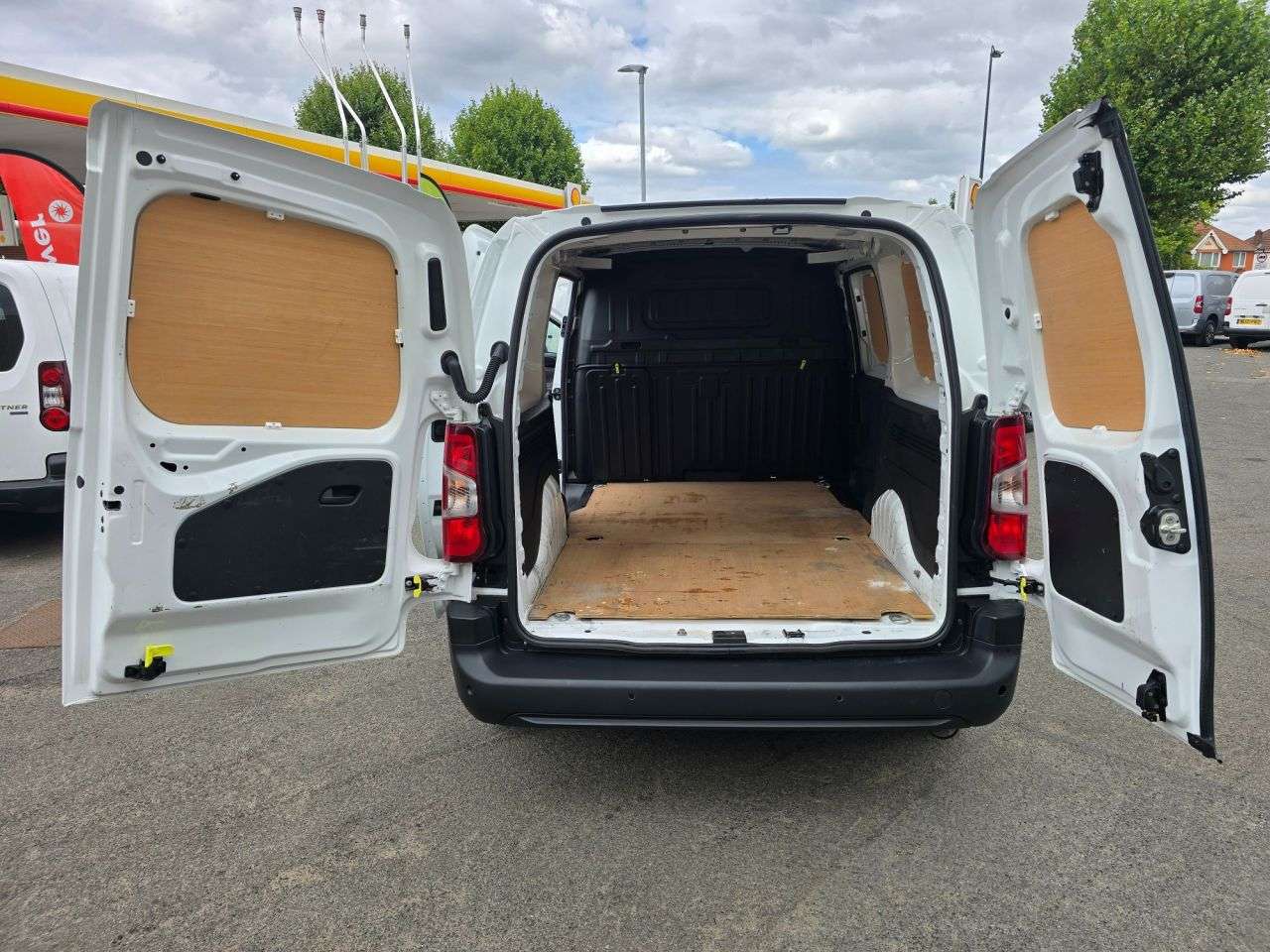 2021 PEUGEOT PARTNER 2021 PEUGEOT PARTNER