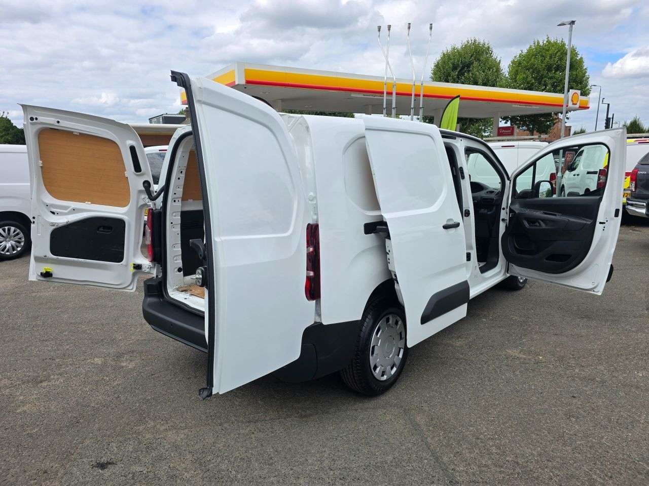 2021 PEUGEOT PARTNER 2021 PEUGEOT PARTNER