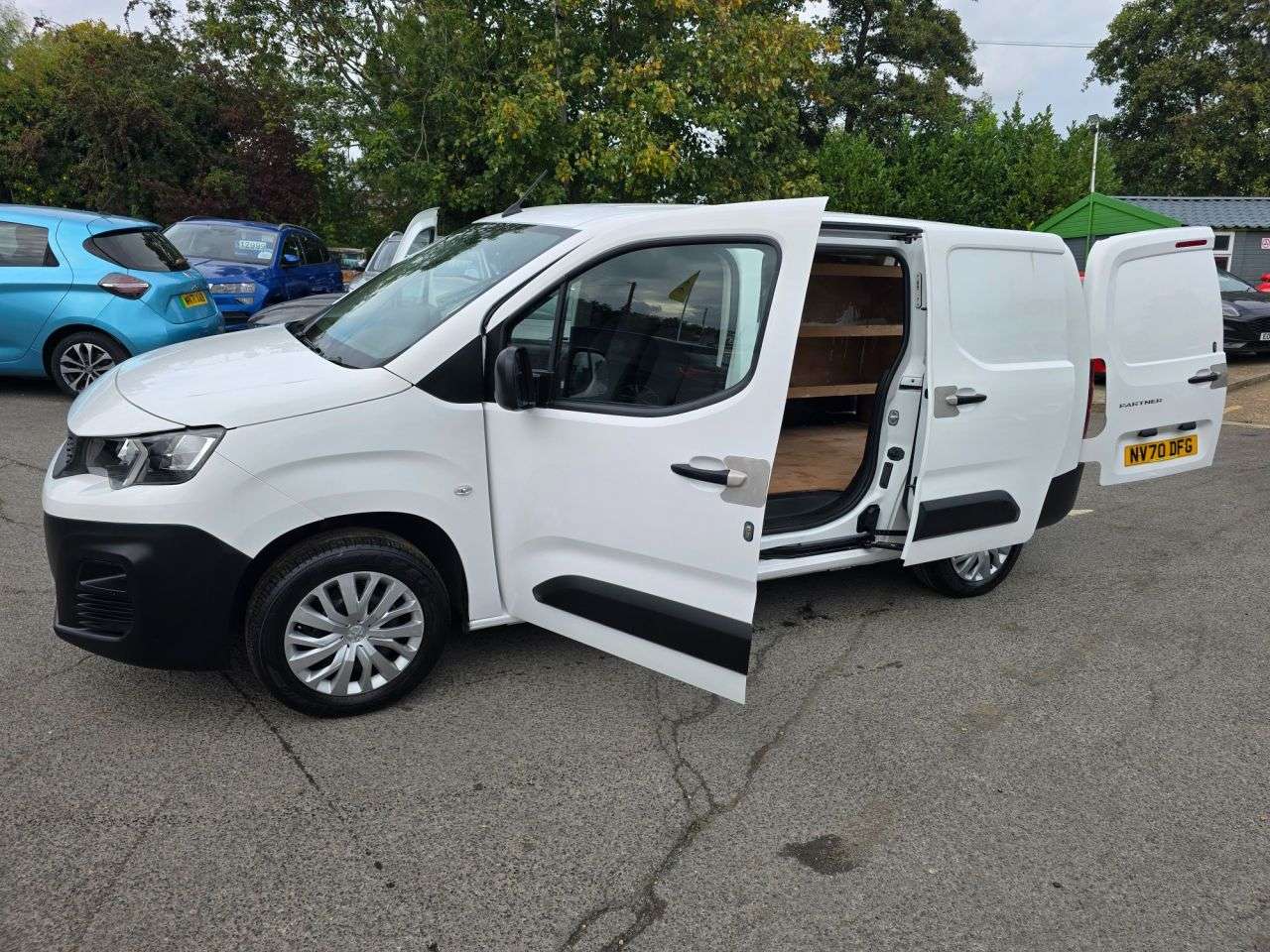 2020 PEUGEOT PARTNER 2020 PEUGEOT PARTNER