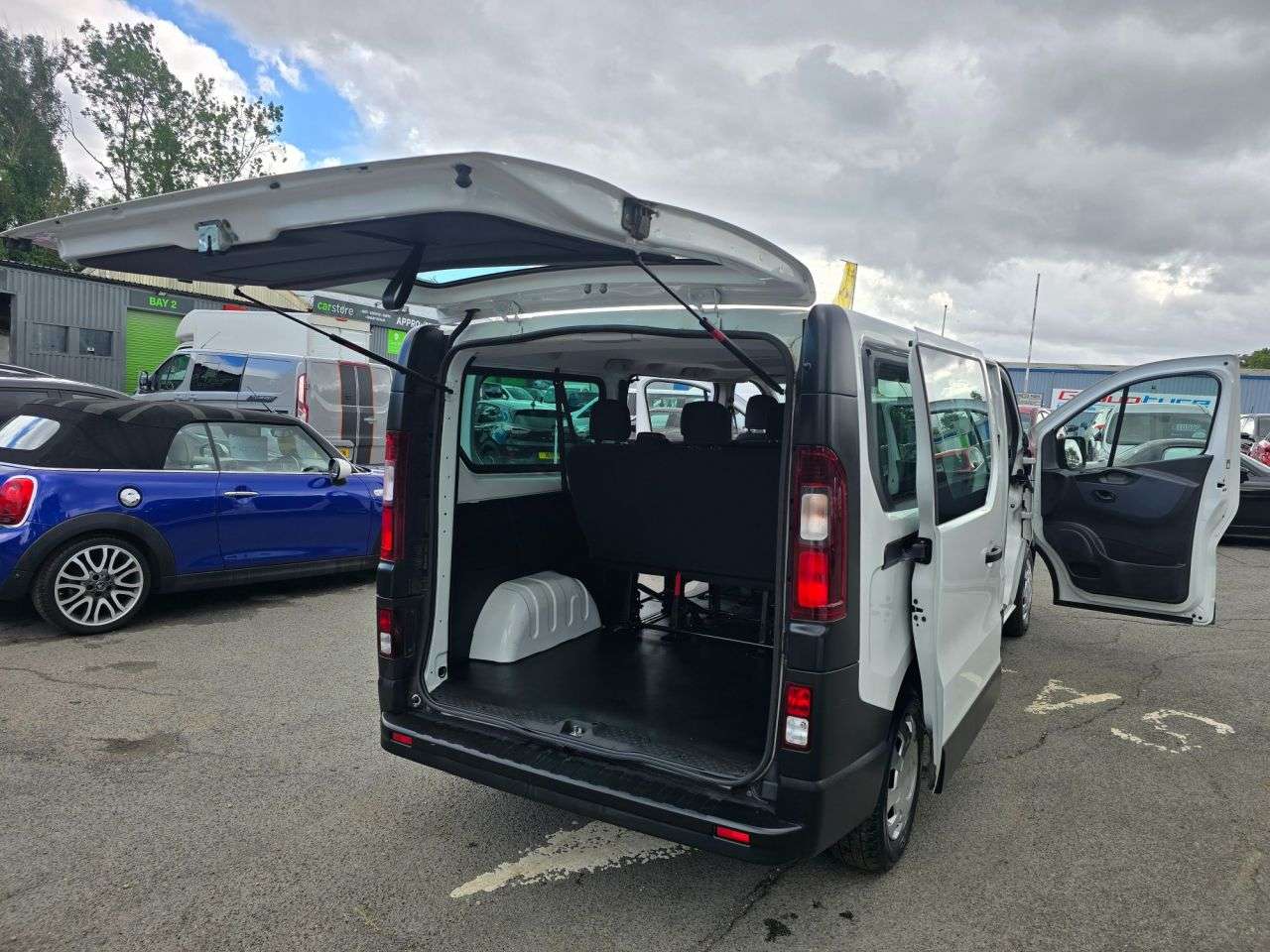 2018 VAUXHALL VIVARO 2018 VAUXHALL VIVARO