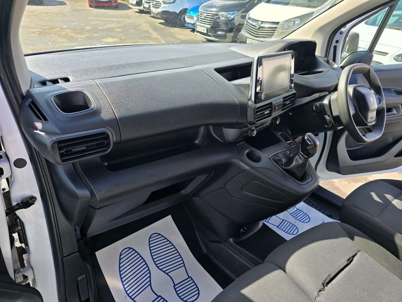 2021 PEUGEOT PARTNER 2021 PEUGEOT PARTNER