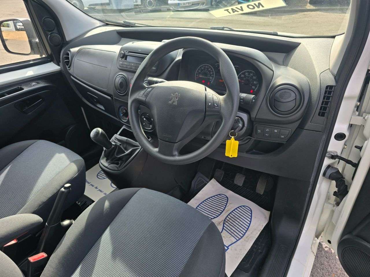 2015 PEUGEOT BIPPER 2015 PEUGEOT BIPPER