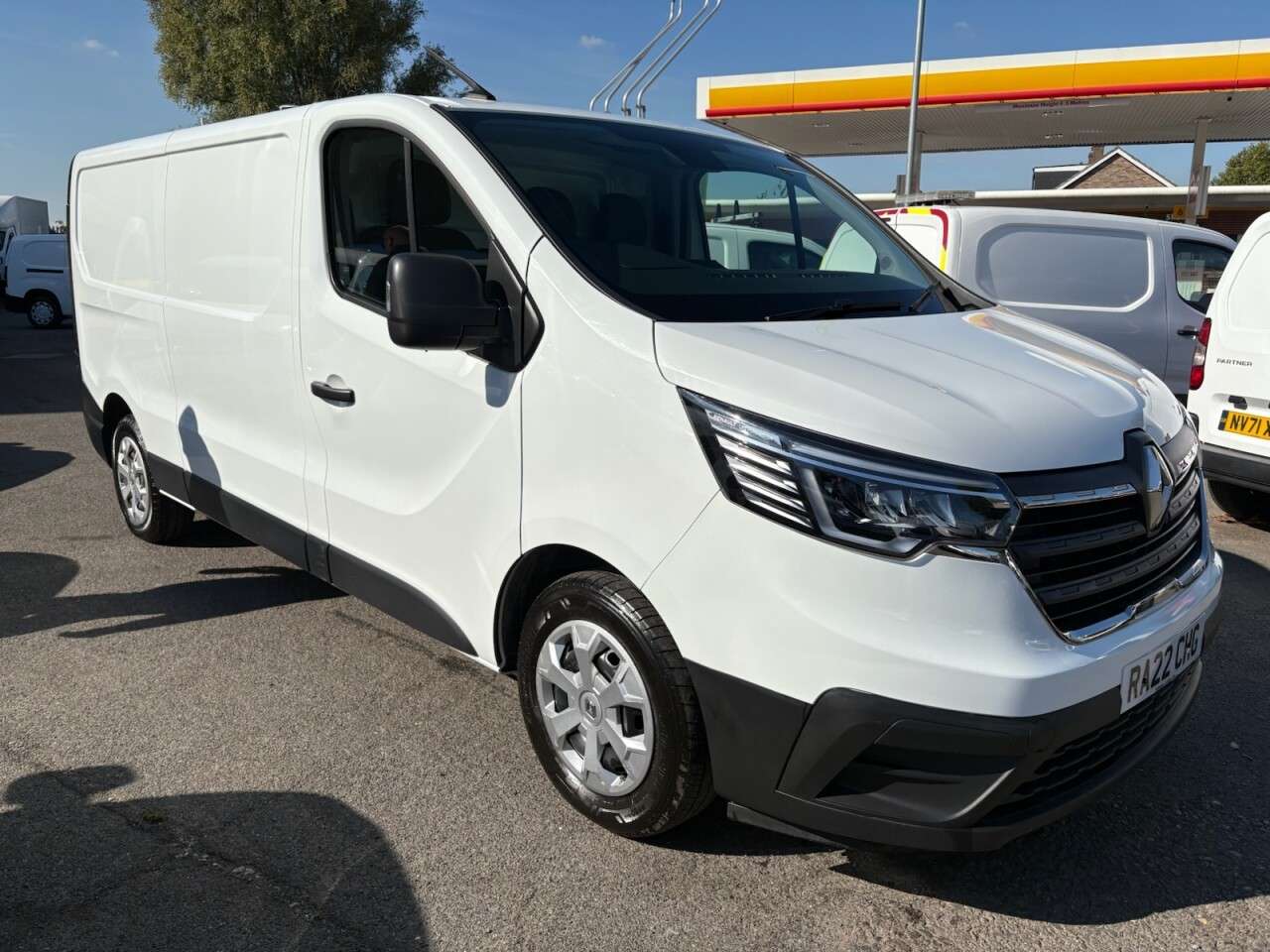 2022 RENAULT TRAFIC 2022 RENAULT TRAFIC