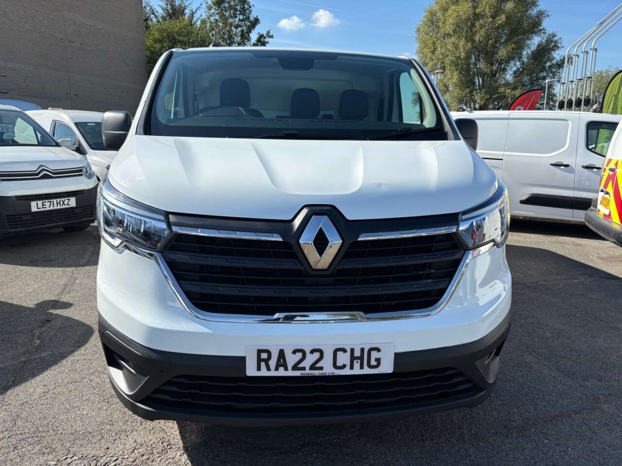 2022 RENAULT TRAFIC 2022 RENAULT TRAFIC