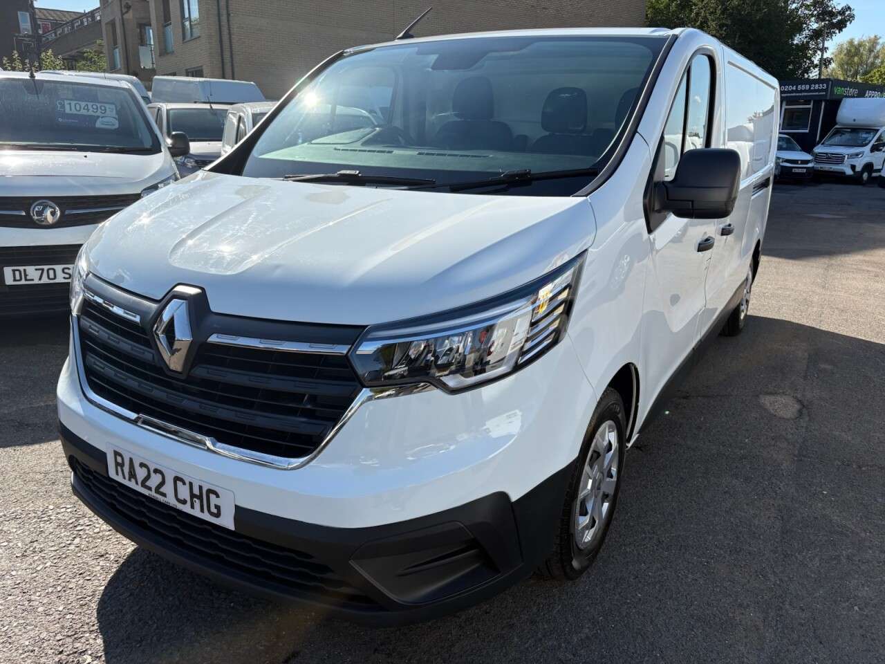 2022 RENAULT TRAFIC 2022 RENAULT TRAFIC