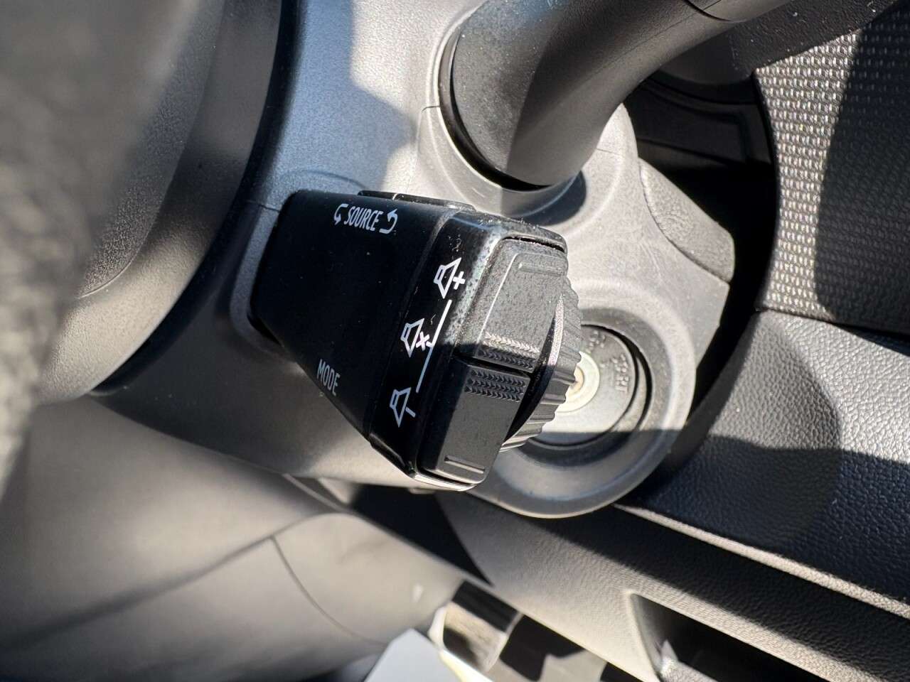 2022 RENAULT TRAFIC 2022 RENAULT TRAFIC