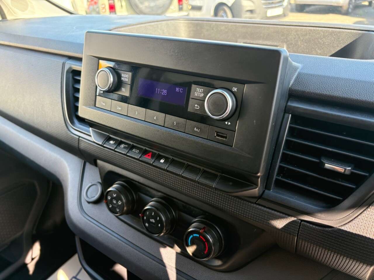 2022 RENAULT TRAFIC 2022 RENAULT TRAFIC