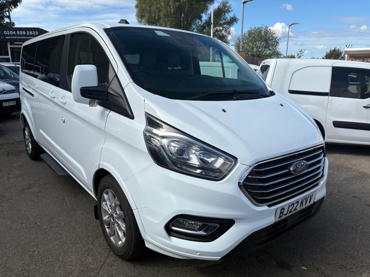 Check out this Ford Tourneo Custom 2022 Diesel Manual