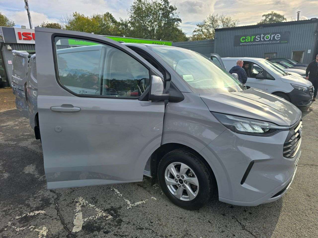 2024 FORD TRANSIT CUSTOM 2024 FORD TRANSIT CUSTOM