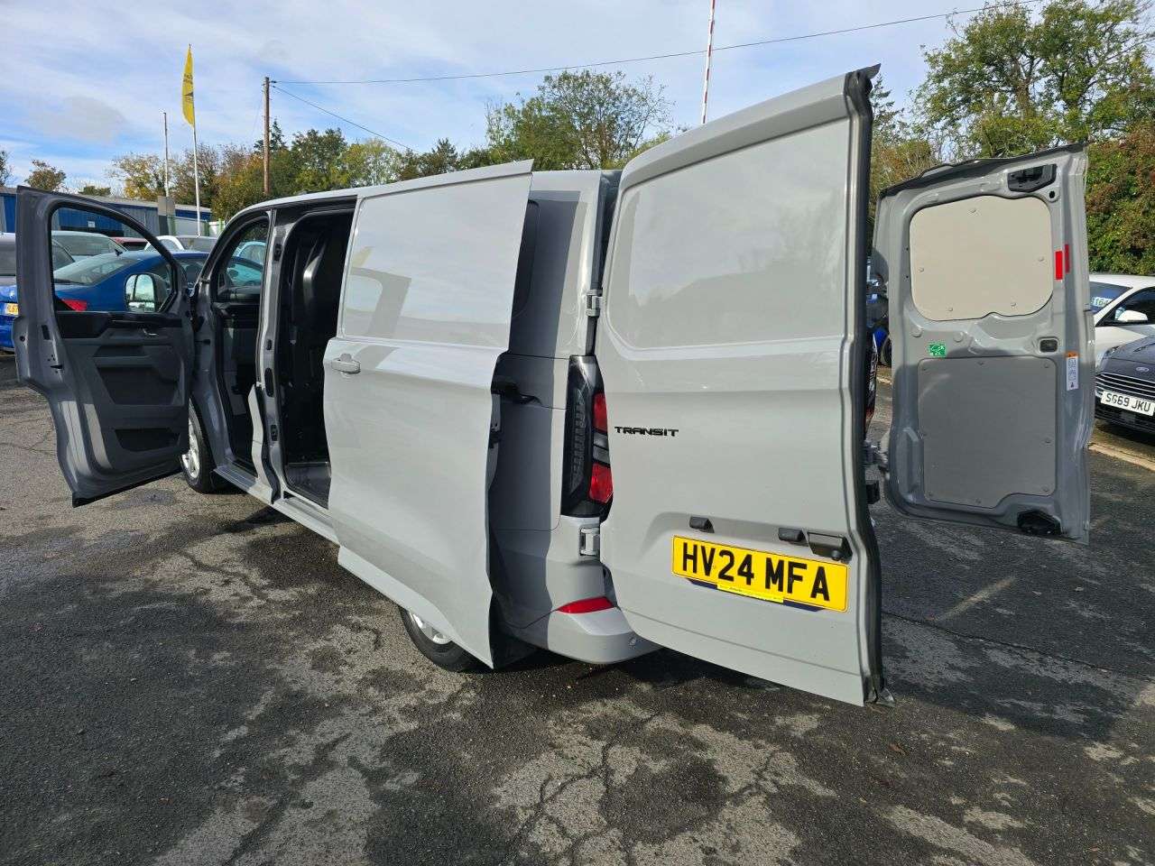 2024 FORD TRANSIT CUSTOM 2024 FORD TRANSIT CUSTOM