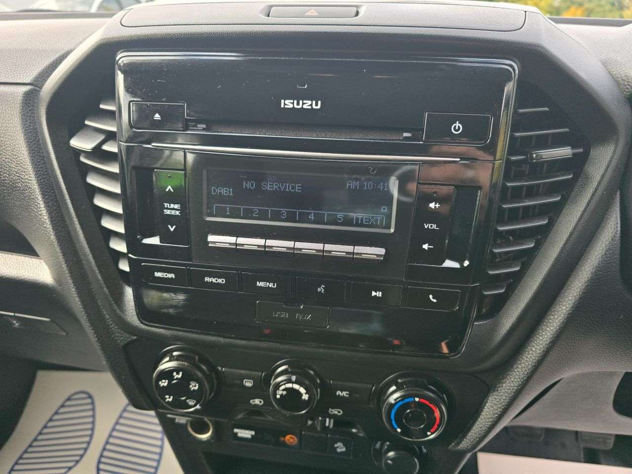 2021 ISUZU D-MAX 2021 ISUZU D-MAX