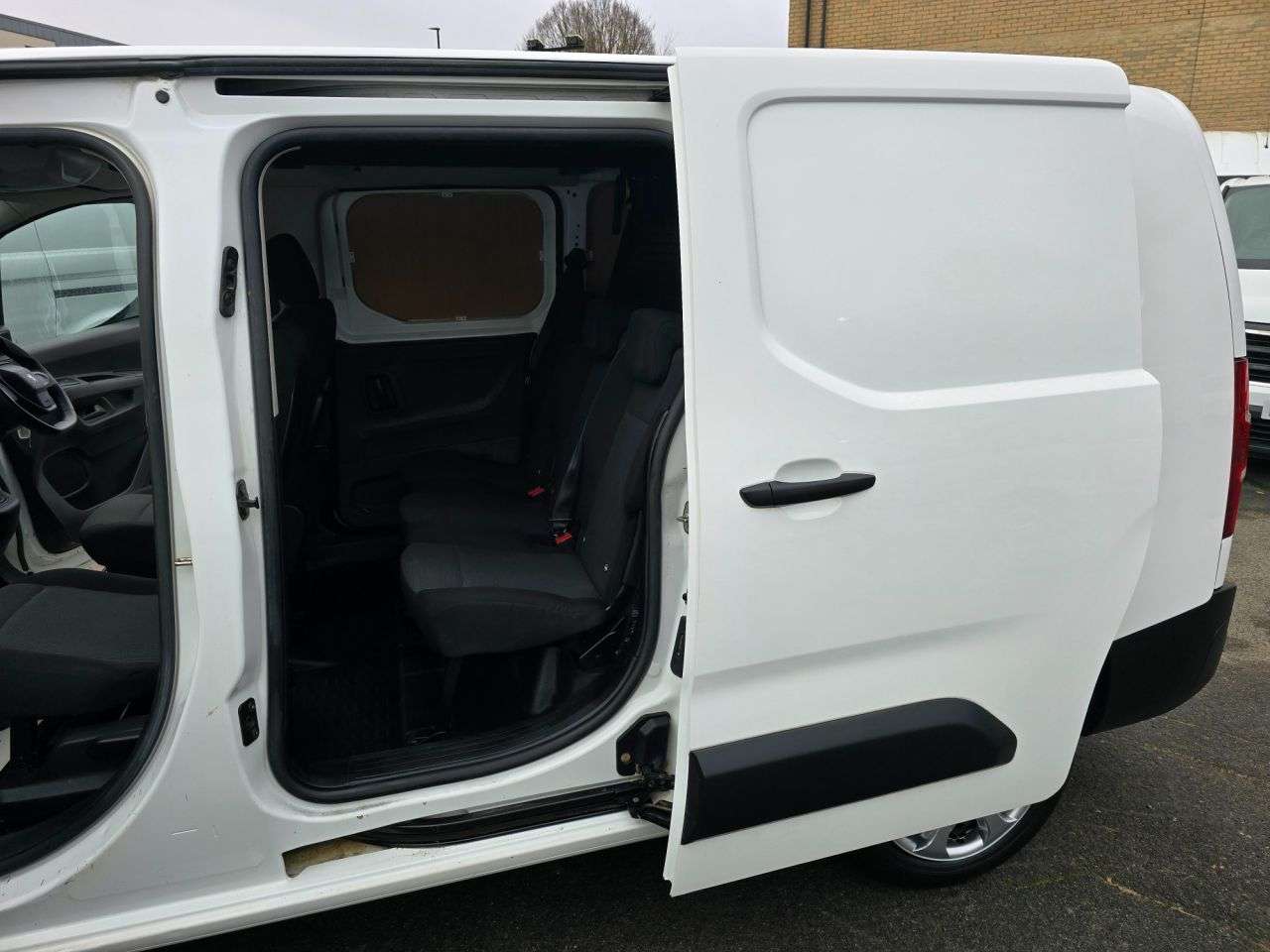 2021 PEUGEOT PARTNER 2021 PEUGEOT PARTNER