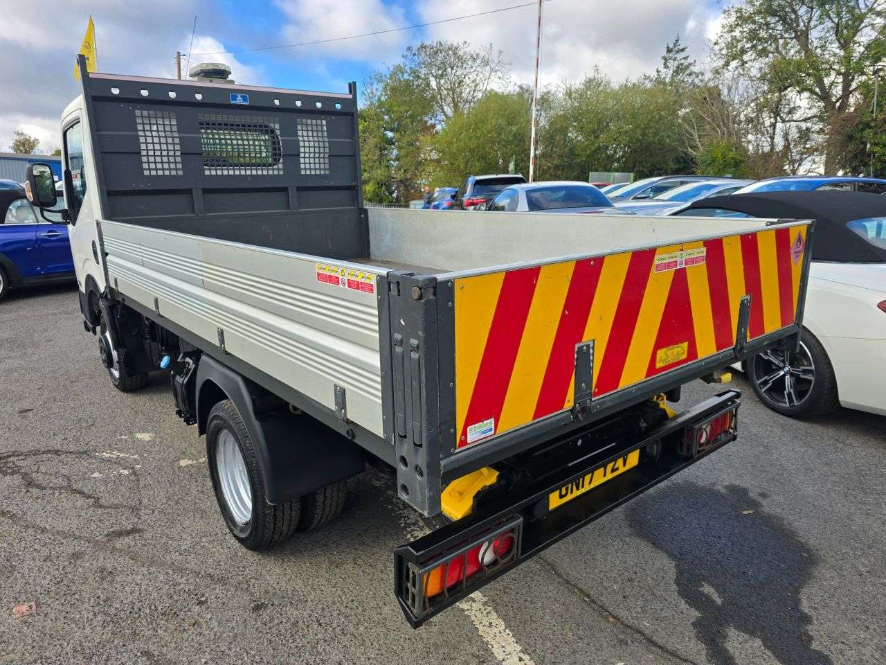 2017 NISSAN NT400 CABSTAR 2017 NISSAN NT400 CABSTAR