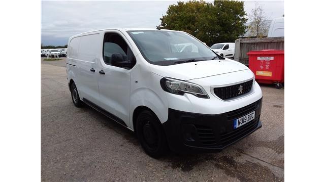 Check out this Peugeot Expert 2019 Diesel Manual