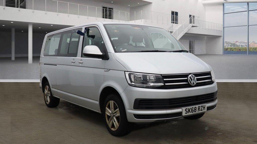 Check out this Volkswagen Transporter Shuttle 2018 Diesel Automatic