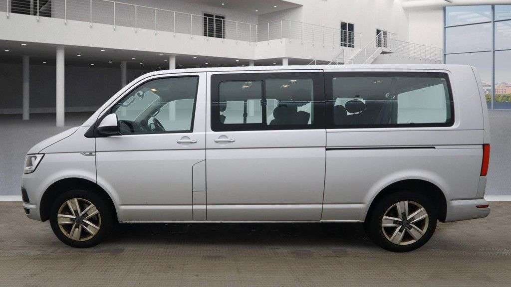 2018 VOLKSWAGEN TRANSPORTER SHUTTLE 2018 VOLKSWAGEN TRANSPORTER SHUTTLE