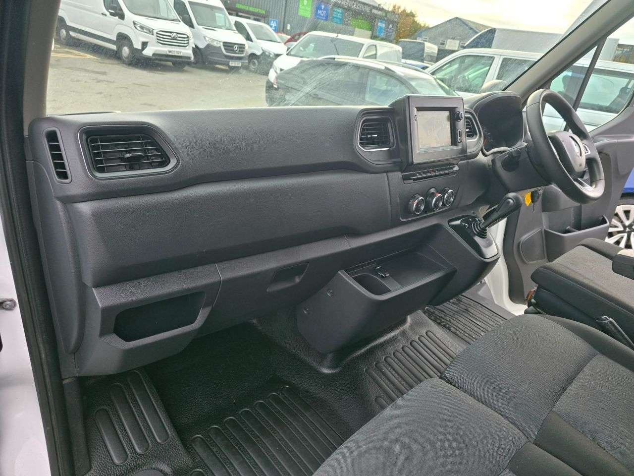 2021 RENAULT MASTER 2021 RENAULT MASTER