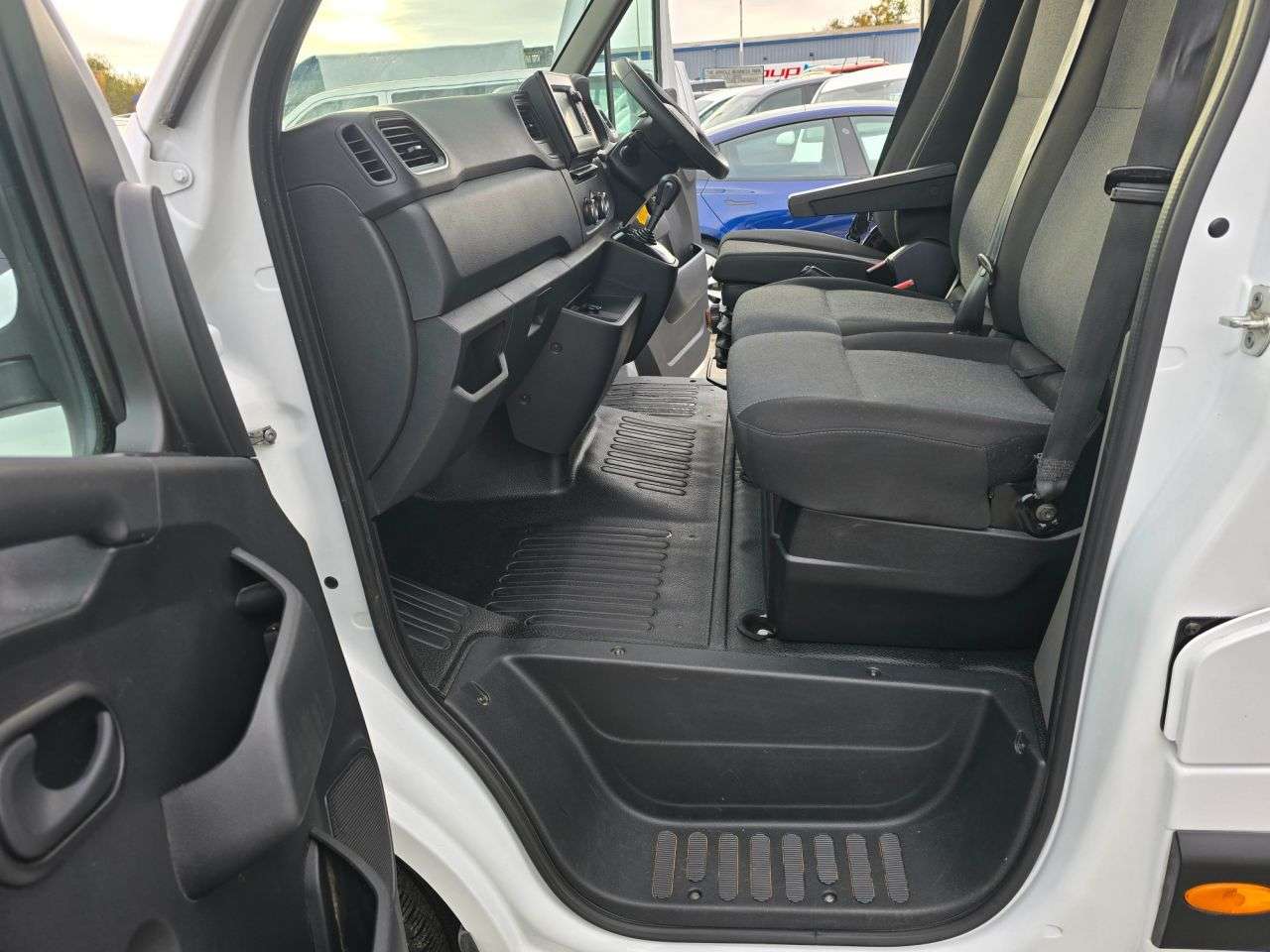 2021 RENAULT MASTER 2021 RENAULT MASTER