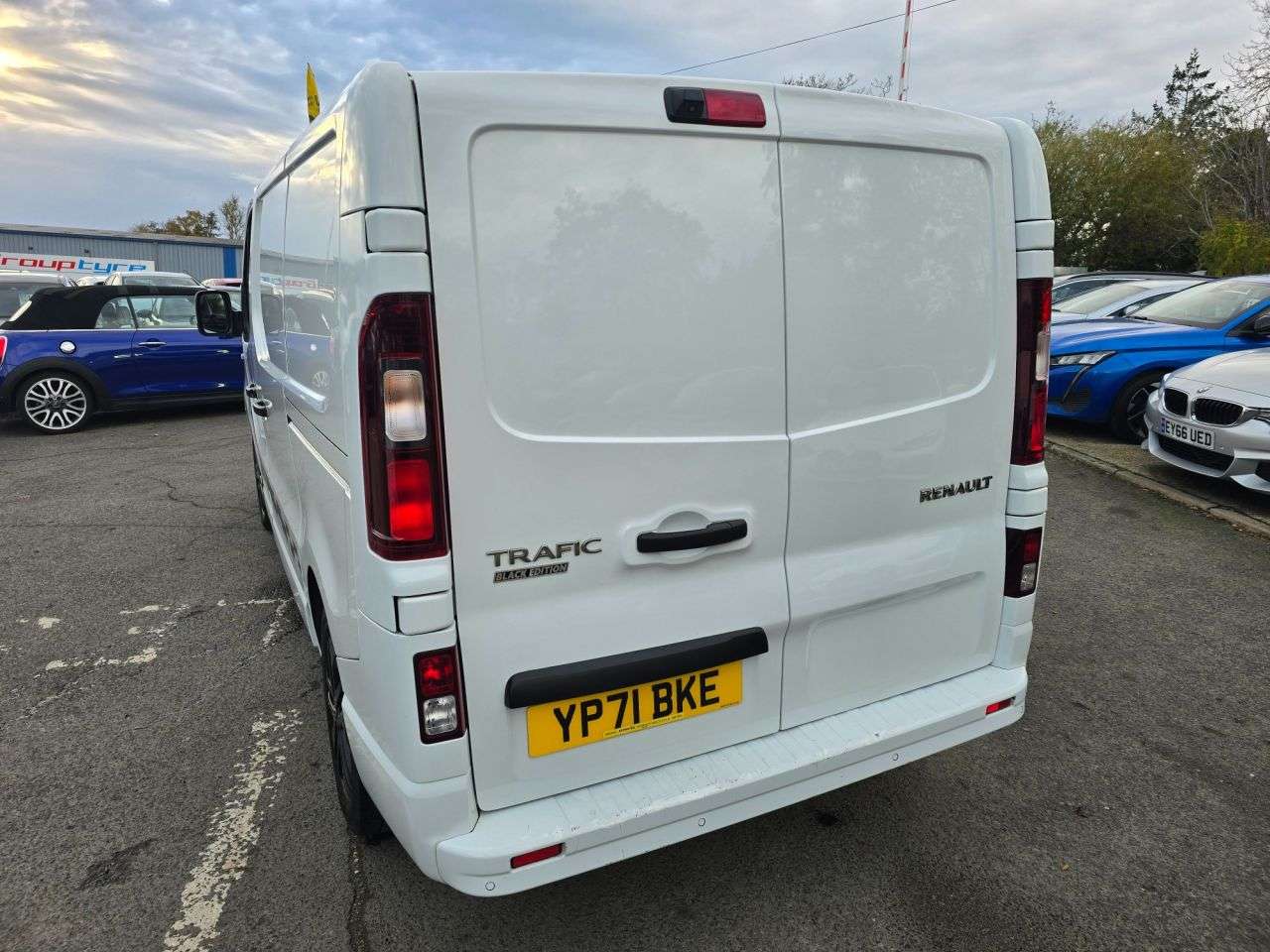 2021 RENAULT TRAFIC 2021 RENAULT TRAFIC