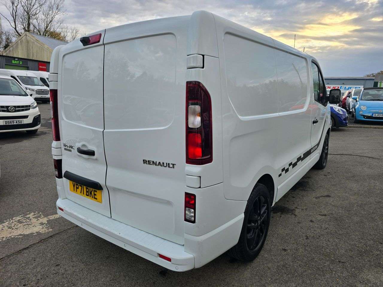 2021 RENAULT TRAFIC 2021 RENAULT TRAFIC