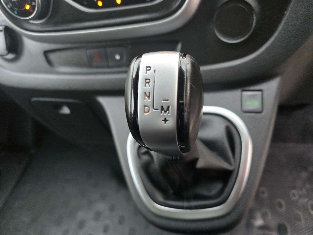 2021 RENAULT TRAFIC 2021 RENAULT TRAFIC