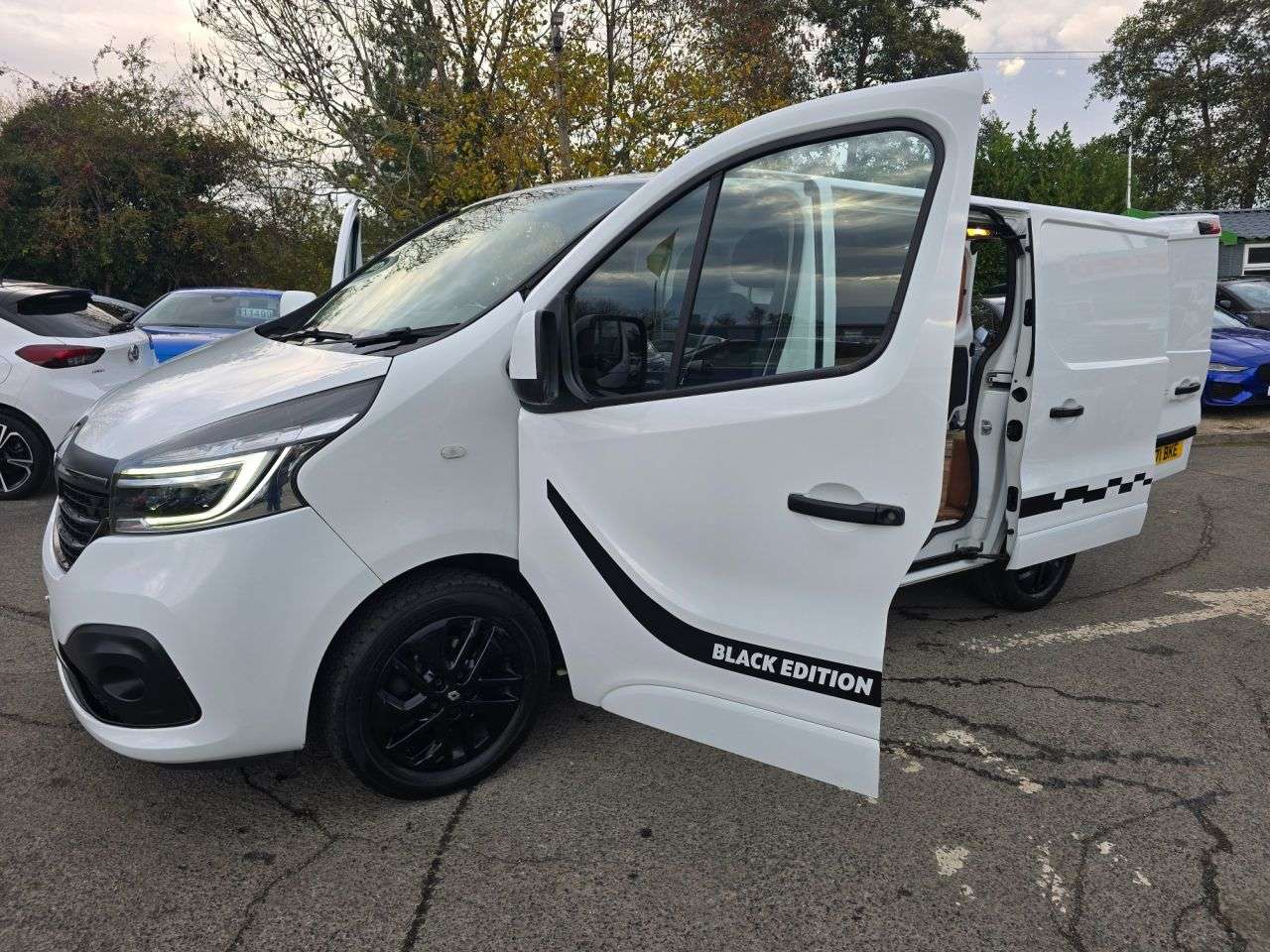 2021 RENAULT TRAFIC 2021 RENAULT TRAFIC