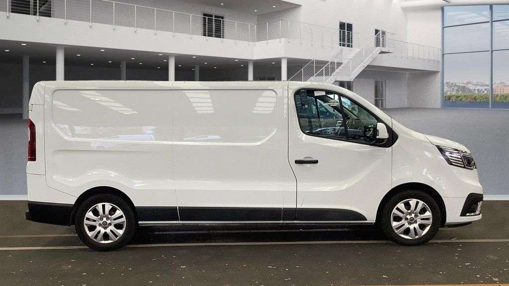 2022 RENAULT TRAFIC 2022 RENAULT TRAFIC