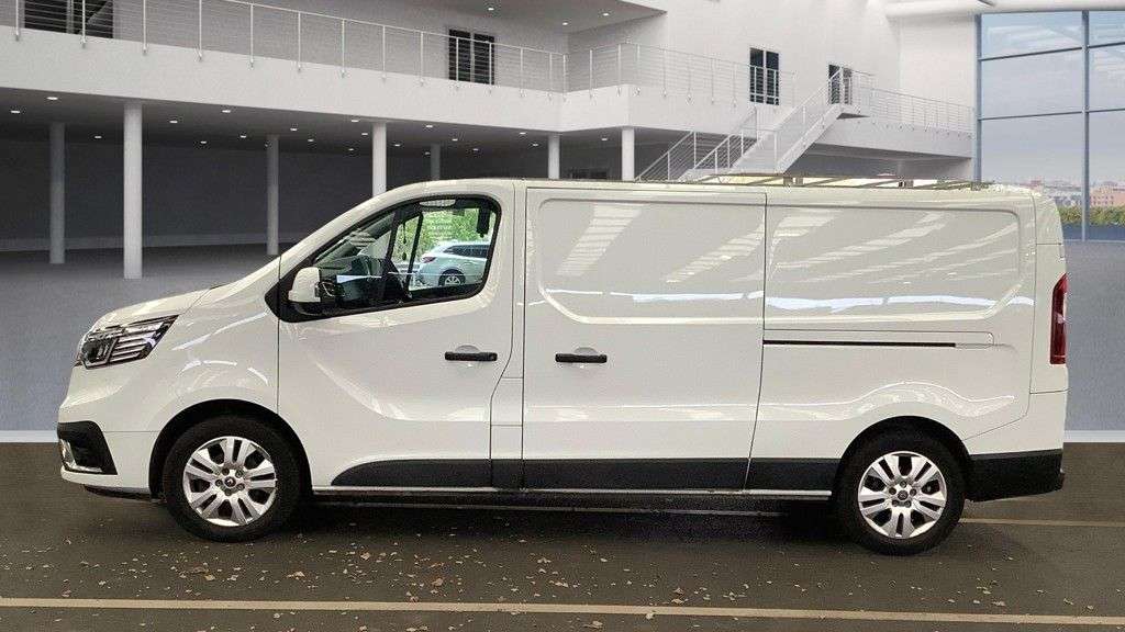 2022 RENAULT TRAFIC 2022 RENAULT TRAFIC