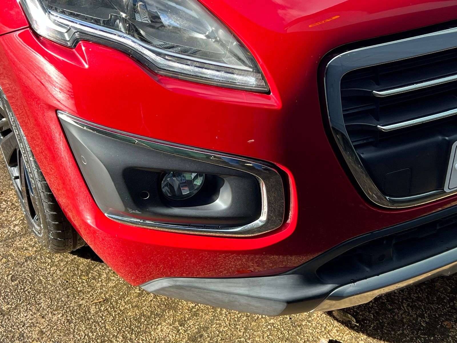 2015 PEUGEOT 3008 2015 PEUGEOT 3008