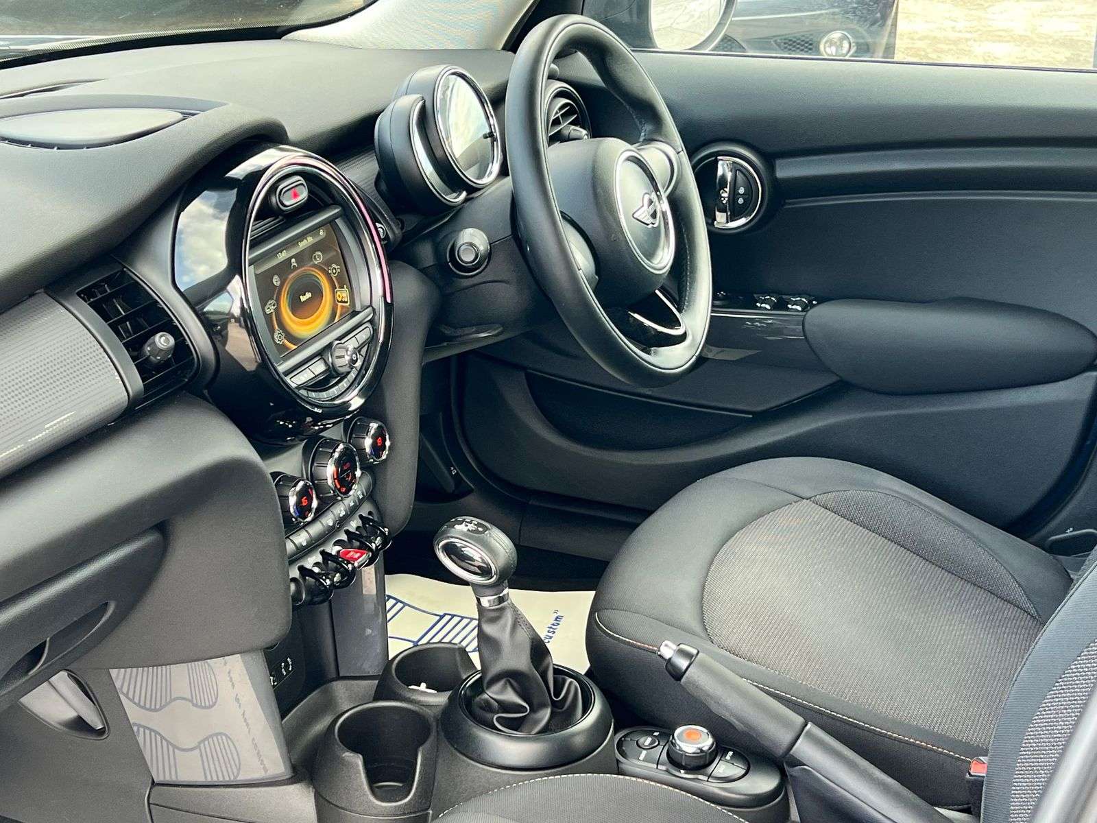 2015 MINI HATCH 2015 MINI HATCH