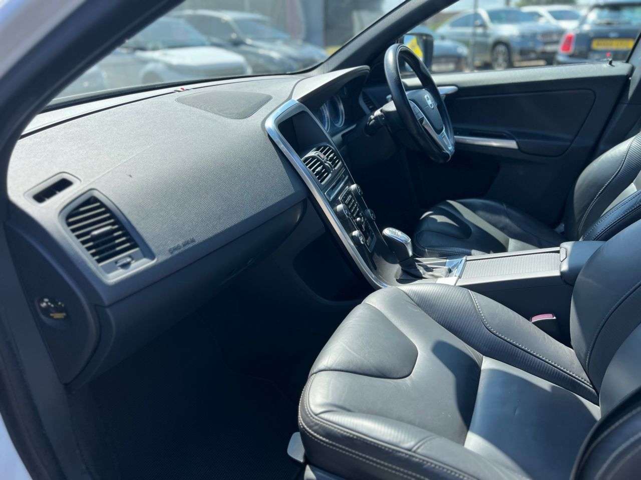 2012 VOLVO XC60 2012 VOLVO XC60