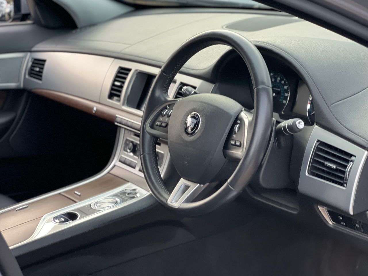 2015 JAGUAR XF 2015 JAGUAR XF