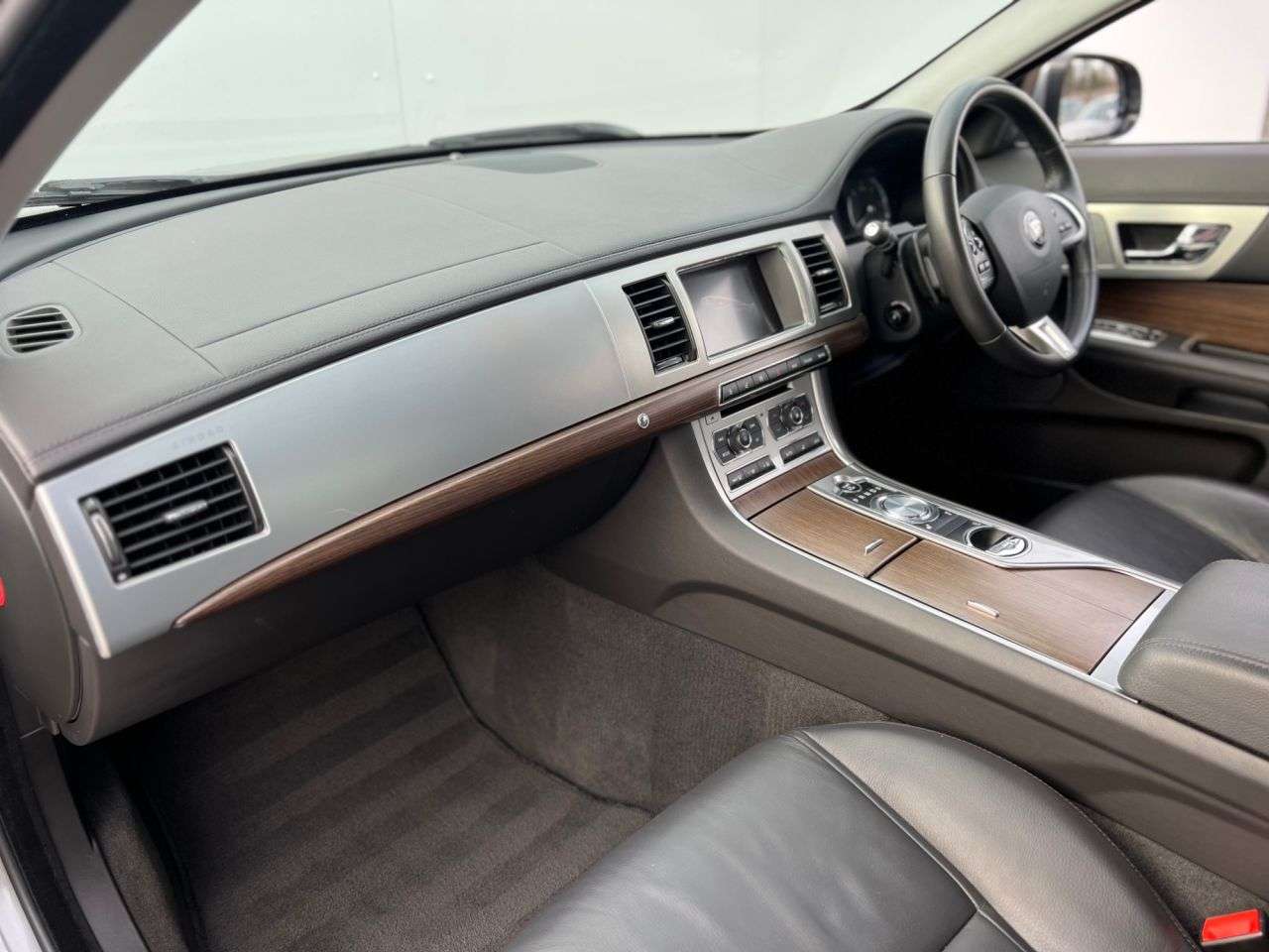 2015 JAGUAR XF 2015 JAGUAR XF