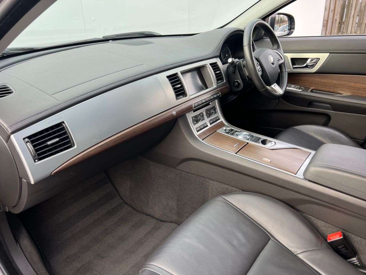 2015 JAGUAR XF 2015 JAGUAR XF