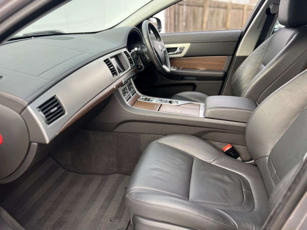 2015 JAGUAR XF 2015 JAGUAR XF