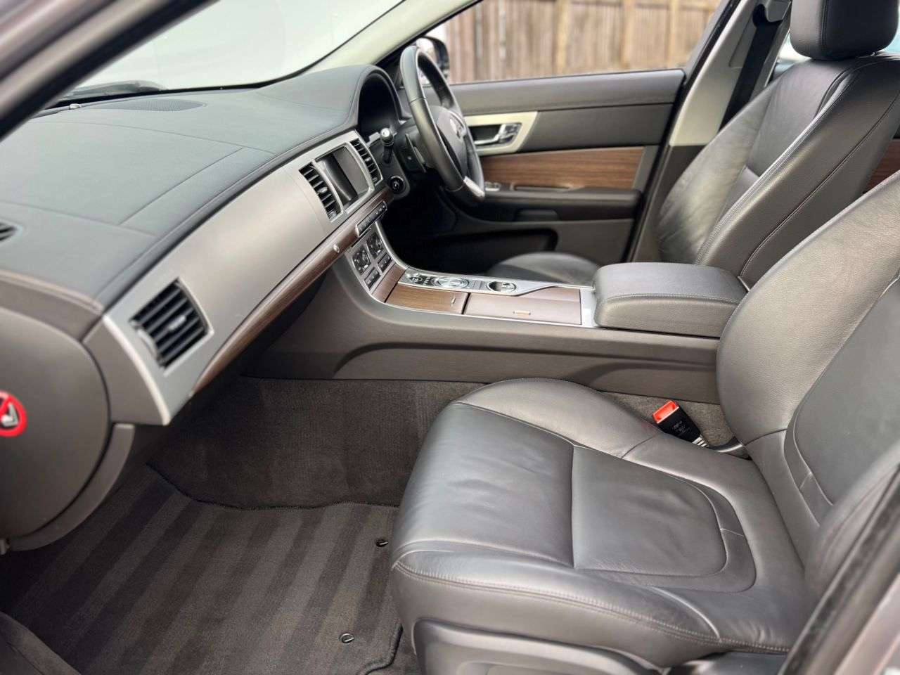 2015 JAGUAR XF 2015 JAGUAR XF