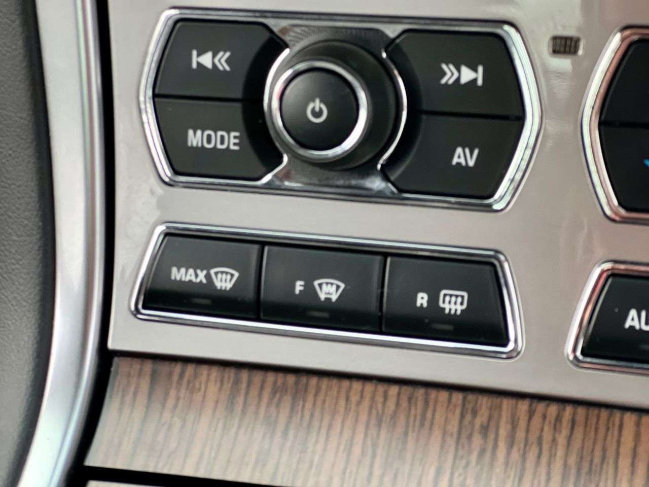 2015 JAGUAR XF 2015 JAGUAR XF