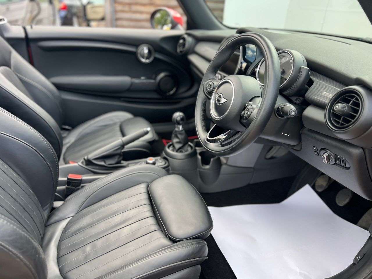 2016 MINI CONVERTIBLE 2016 MINI CONVERTIBLE